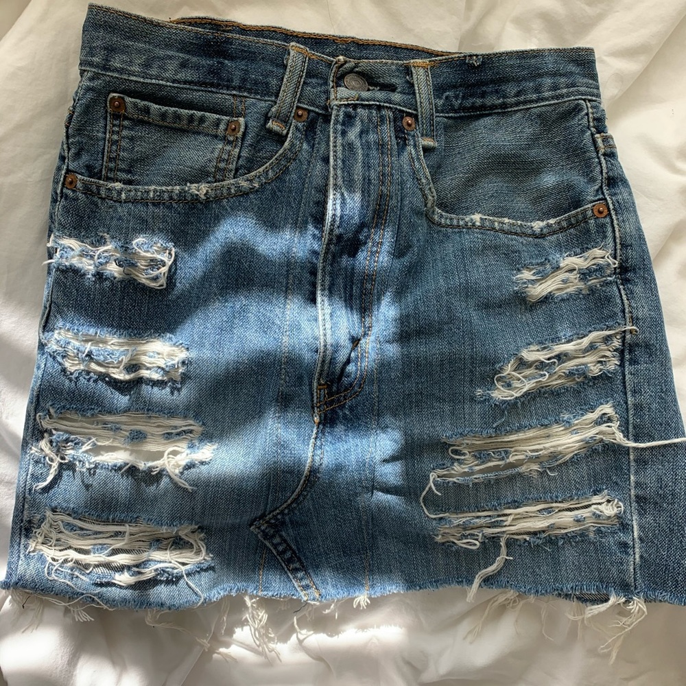 Vintage Levi’s distressed 505 denim skirt